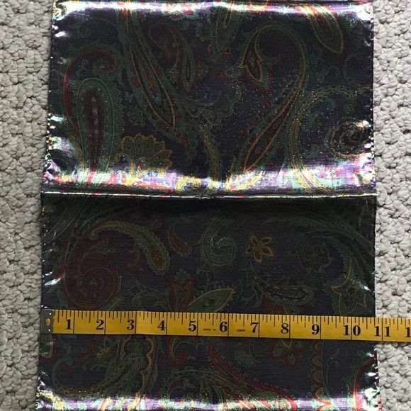 VTG Gorgeous Japan Metallic Accent Scarf NWOT - Picture 7 of 9